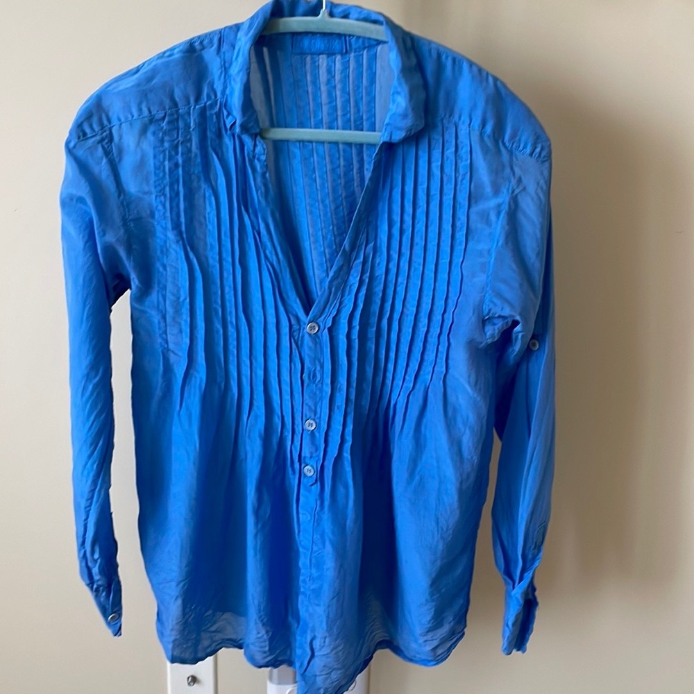 CP Shades blue silk blend top v neck tunic blouse, size S